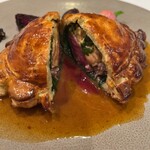 レストラン・サカキ - ラカン産仔鳩のパイ包み焼き