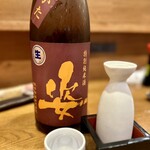 Uoshin - 姿 斬れすがた 特別純米酒