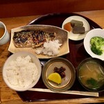 Am Bai - The日本の焼魚定食