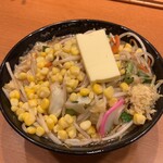トナリ - 味噌バターコーンタンメン