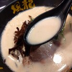 博多風龍 - 優しい豚骨スープ