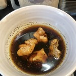 なぜ蕎麦にラー油を入れるのか。 新橋店 - 