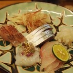 きく家 - とりあえずお造りを切ってもらう