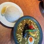 スープカレー aya spice亭 - レモンバジル スープカレー！　1300円。