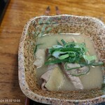 徳次郎食堂 岩瀬店 - モツ煮込み