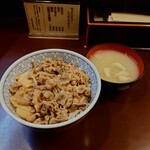 Tatsu-Ya -  牛どん、430円
                      + みそ汁、50円。