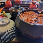 あつた蓬莱軒 本店 - 