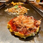 お好み焼き 焼きそば 粉もん太郎 - 