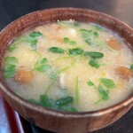 Nagasaka - なめこと豆腐の白味噌味噌汁