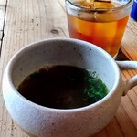 Haru kucchi i - 野菜タップリのスープ。優しい味わいで野菜の出汁がしっかり感じられました♡