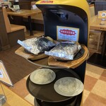ココス - ロボットさんに依る配膳