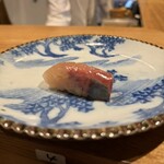 Tachigui Sushi Uogashi Yamaharu - カンパチ