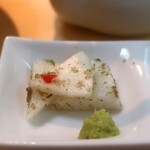 plough - 大根の漬物 山葵添え