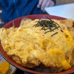 ドライブイン えんや - カツ丼アップ