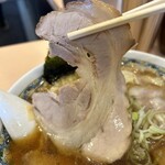 中華そば 我成 - 豚バラチャーシュー　硬めのチャーシュー最高