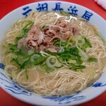 元祖長浜屋 - 令和6年4月 営業時間(6:00〜25:45)
            ラーメン 税込550円