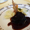 Bisutoro Do Riyon - 牛頬肉の赤ワイン煮込み