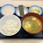 Matsuya - 豚汁朝定食-とろろ/小盛 ¥490-