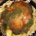 うろたんけ - ちゃんと鉄皿で供され 見た目はいいんだけど