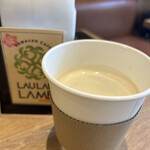 LAU LAU LAMB - ホットコーヒーもオーダー