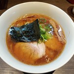 Shina Sobaya - 醤油らぁ麺