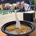 らーめん 小僧 - 禁断の豚骨ラーメン