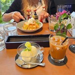 フラワーカフェ BLOOMY'S - 