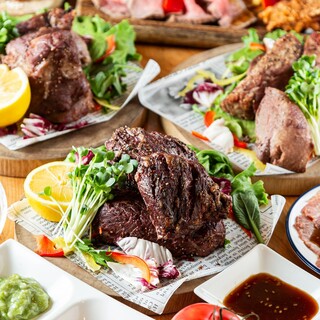 ハラミ・タン・ロースのグリルも食べ放題！肉バル70種コース