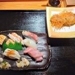 Sushi Sora - 令和6年5月 ランチタイム(11:30〜14:00)
                        すしランチ並 税込990円
                        にぎり6貫、本日の揚げ物(真鯛のカダイフ揚げ)、蕎麦