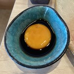 海鮮丼 ころ九 - 黄身醤油