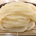 Buzen Urau Chikai Udon Sakaba Saru Xu - 【モチモチ×ギュイーン！】キラキラ半透明な麺は独特なな食感