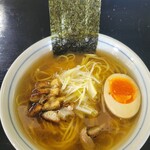 金松うなぎ - 料理写真:鰻の骨で出汁を取ったうな骨ラーメン