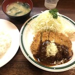 Katsuretsu Yotsuya Takeda - ポークカツレツ定食