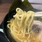 Machida Shouten Sansan - 中太麺