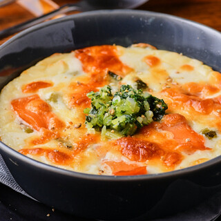 【代官山KURUMAYA】 最受欢迎的菜式——焗烤野泽菜