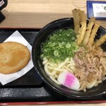 Sukesan Udon - かしわごぼ天うどん、丸天