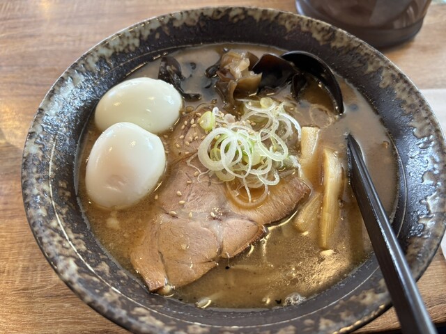 らーめん 巖窟王 白樺店（がんくつおう） - 柏林台（ラーメン）の写真