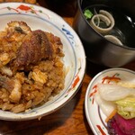 郡上炭火焼　うなぎの魚寅 - 