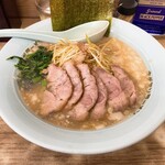 ラーメンショップ 椿 - 料理写真:ネギチャーシュー麺　1100円税込