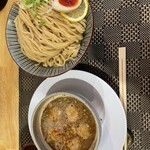 Menya Ichi - ホルモンつけ麺(麺増し)
