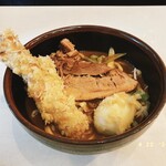 ZEYO. - カレーうどんにちくわ天、半熟卵天、肉増しをトッピング