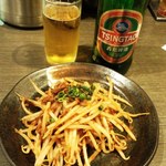 香氣　四川麺条 - 四川ピリ辛もやし＋青島ビール（小瓶）