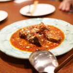 ピッツェリア レオーネ - 牛肉の赤ワイン煮込み