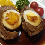 キッチン ブルー グローブ - 中の玉子にも、ハニーバルサミコソース！！