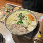 Meigarayakitori motunabe koshituizakaya tidori - 