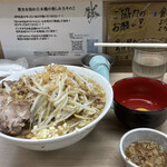 ラーメン荘 歴史を刻め - 