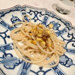 Luccollina - パスタです。焼トウモロコシと