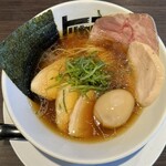 Ramen torikaji ippai - 特製醤油らぁめん