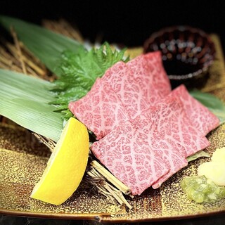 (生肉許可店)安心して生ユッケや刺身をお召し上がりなれます