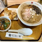 DASHI BUGYOU - 背脂煮干RA-MEN + 本日のミニ丼 +鶏天2コ